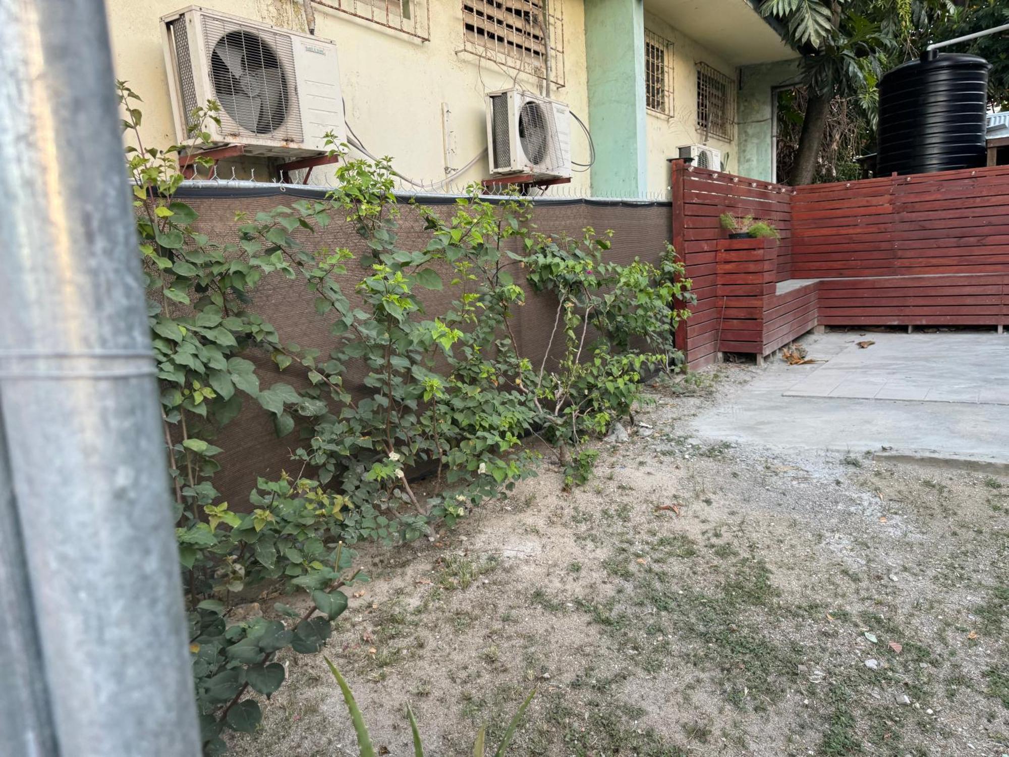 Jj Guest House Branns Hamlet Exterior photo